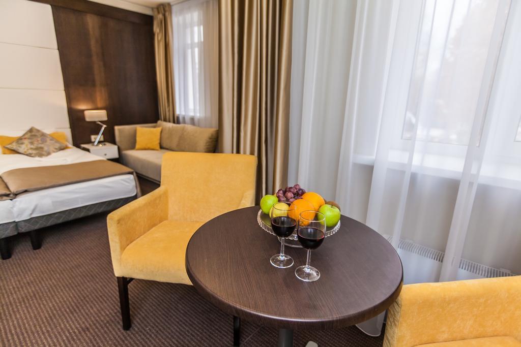 Aura Hotel & Spa Vologda Luaran gambar